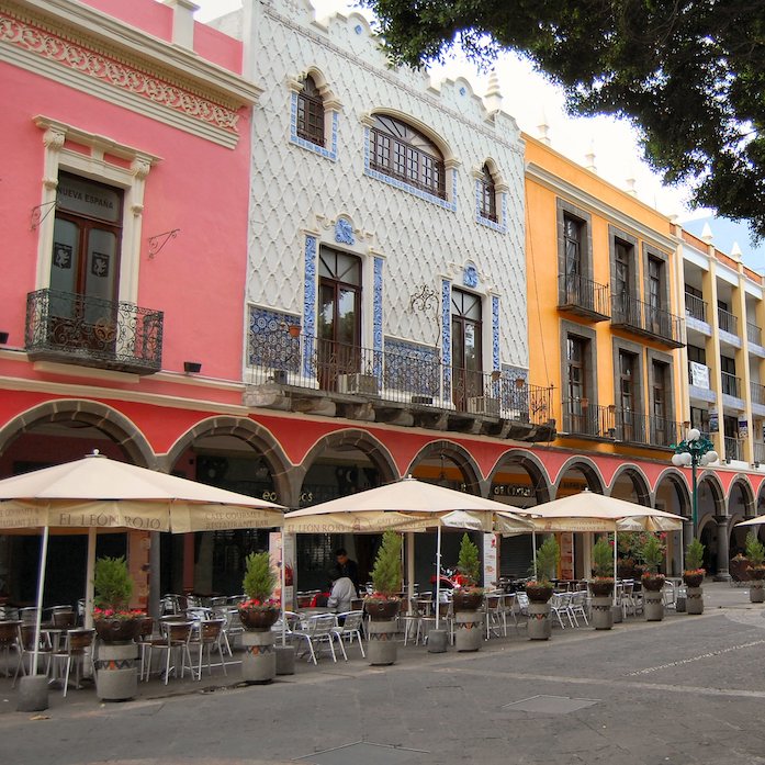 Street front restaurants of Mexico City