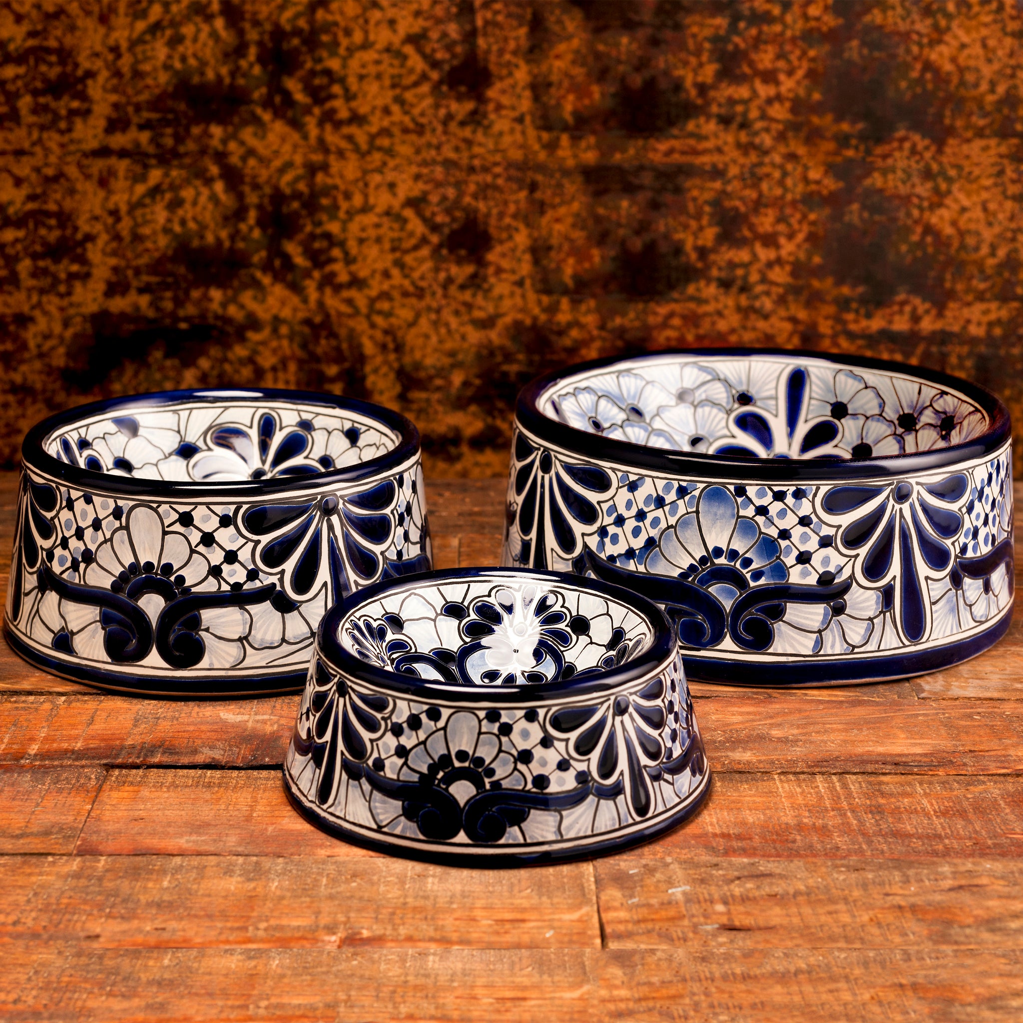 Decorative hotsell dog bowls