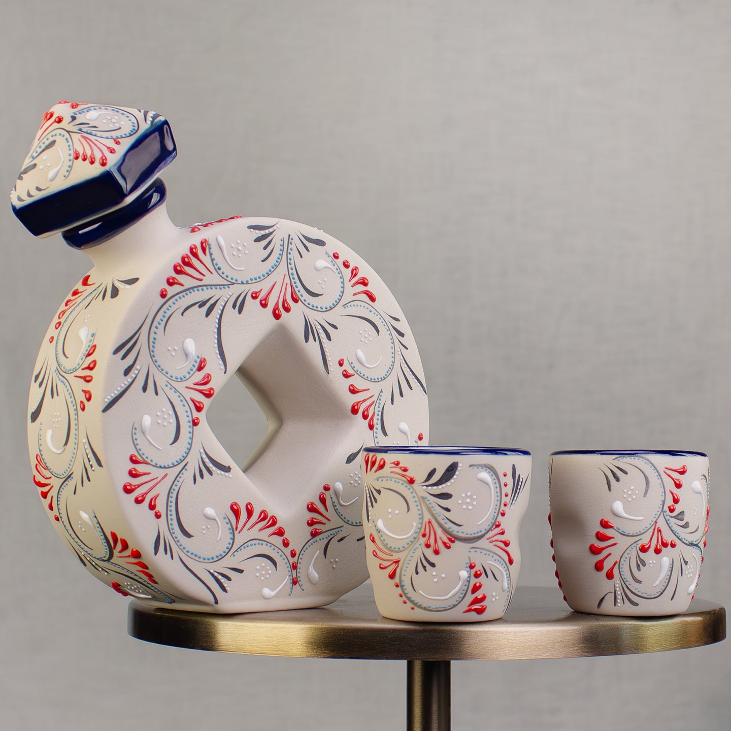 Serving Set Stoneware Decanter and Shooter, Lirio Edition.