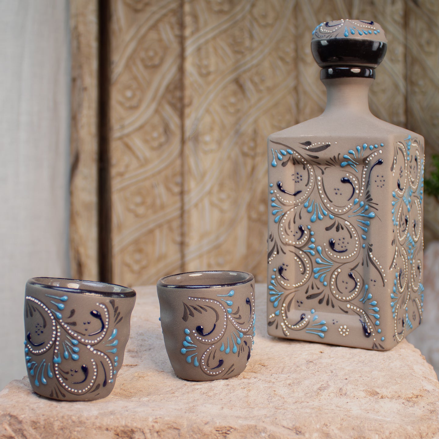 Serving Set Stoneware Decanter and Shooter | Noir Edition