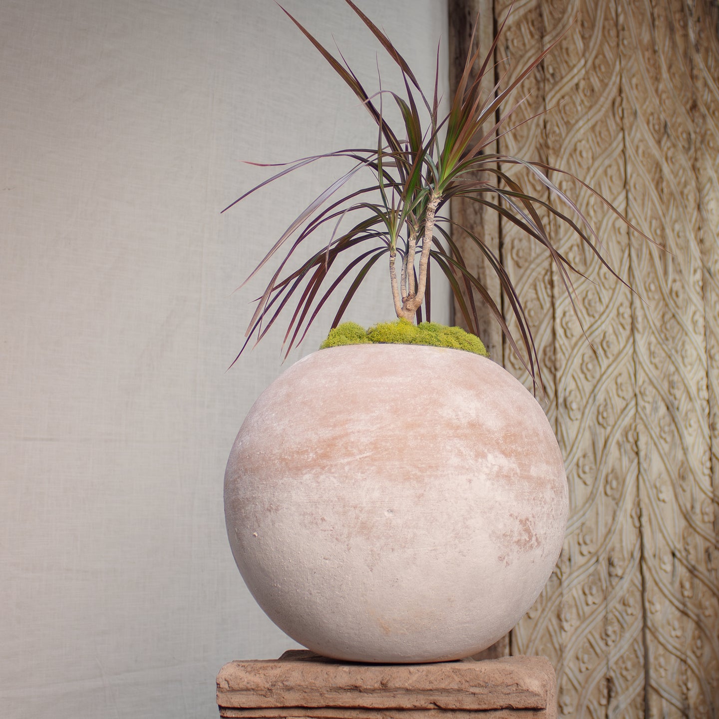 Horizon Planter. Vintage Terracotta pot.