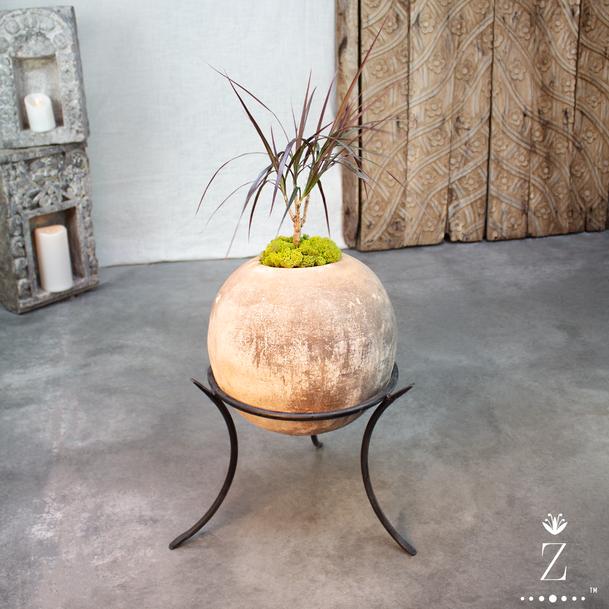 Sphere Planter with - Iron Vintage Terracotta pot. Stand. Zenwaro