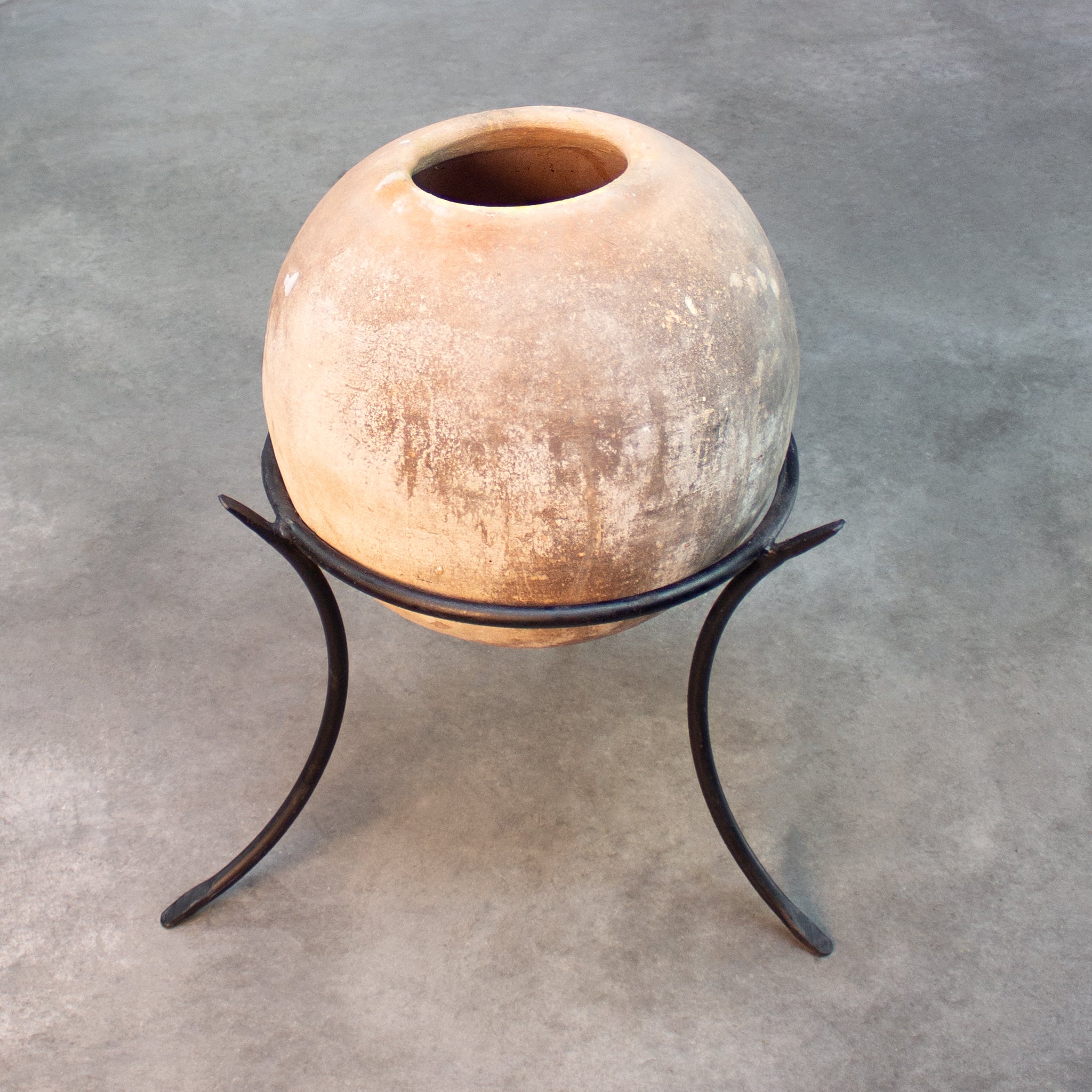 sphere planter pot Sphere Planter with Iron Stand. Vintage Terracotta pot