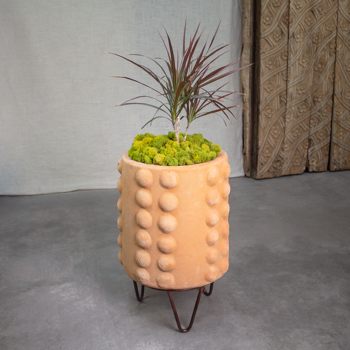 Node Planter, Terracotta pot, Tall. Natural Terracotta