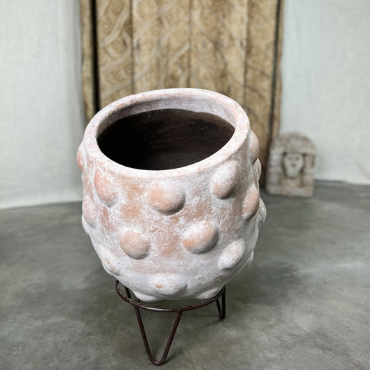 Yucatec Planter with Iron Stand. Terracotta pot.