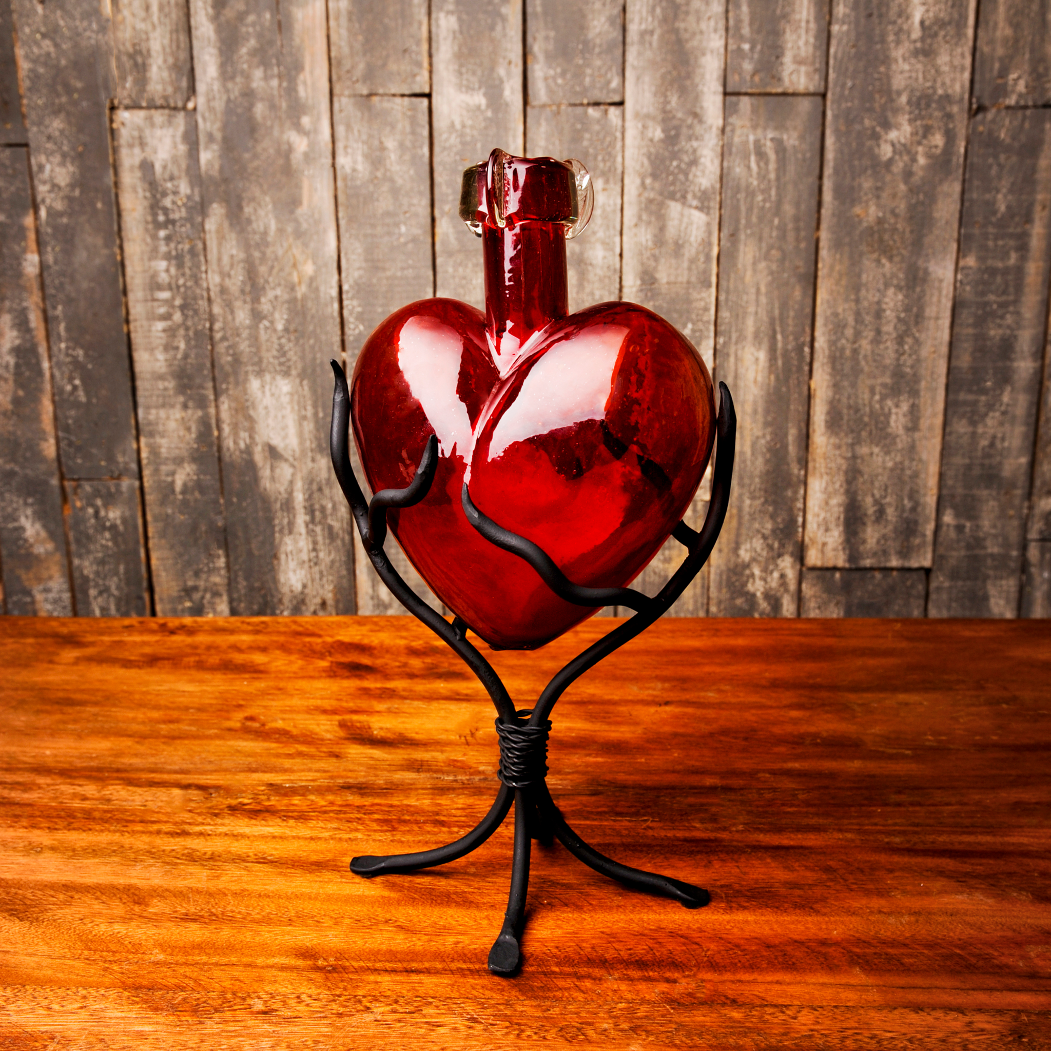 Divine Glass Hearts Red Zenwaro